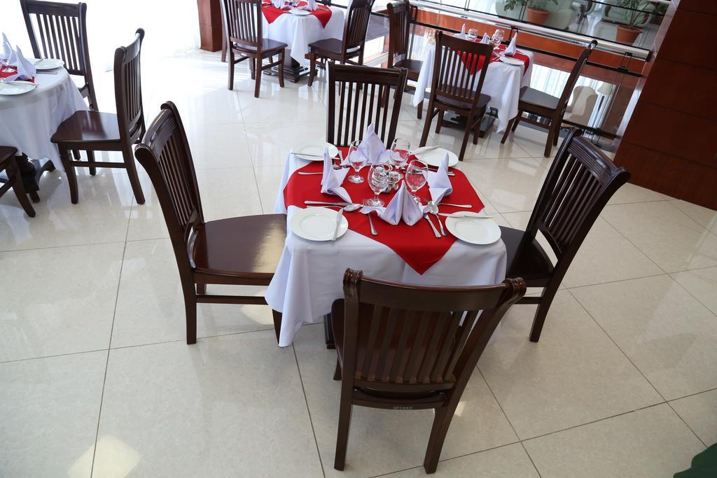 Afarensis International Hotel Addis Ababa Exterior photo