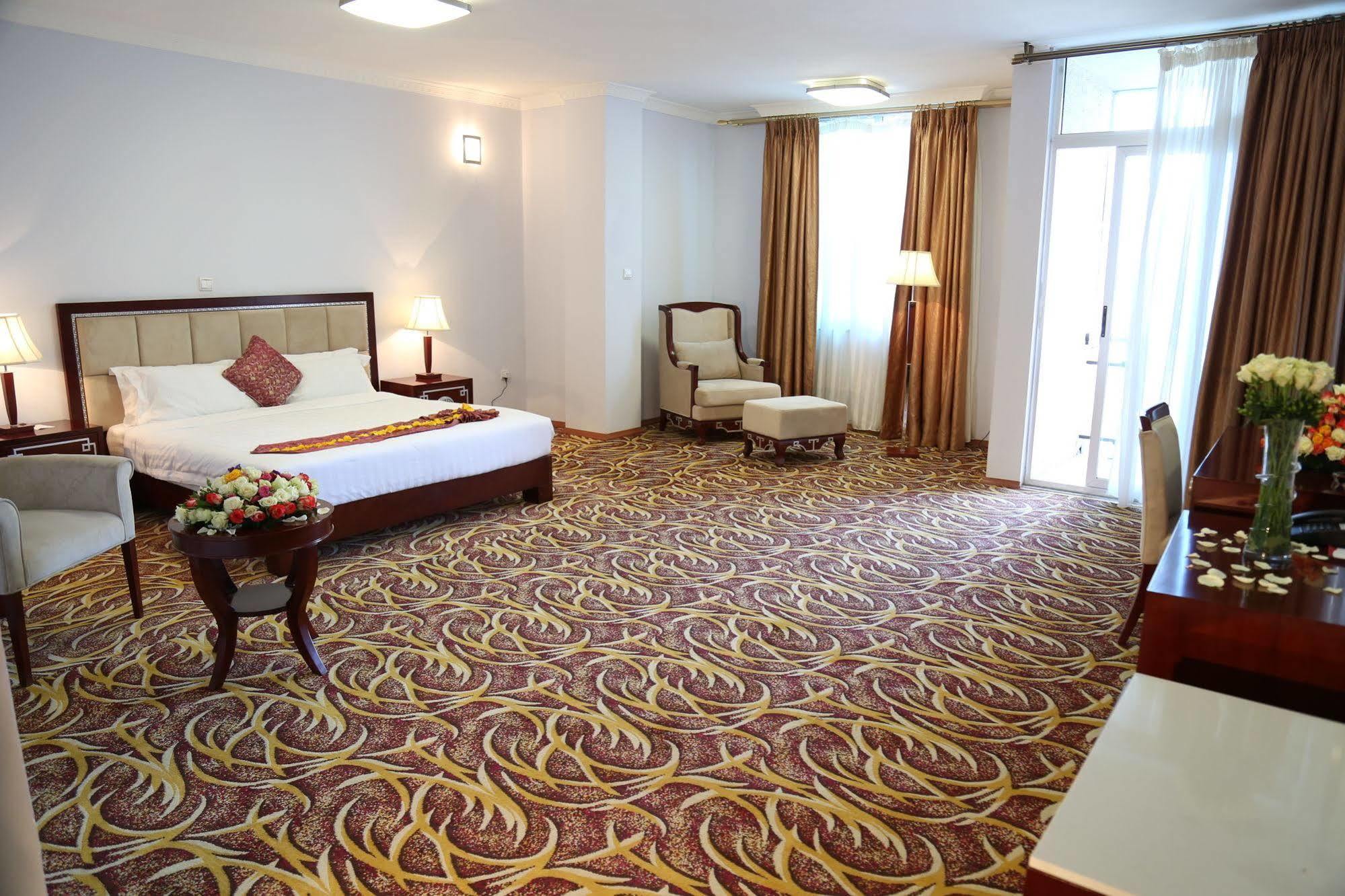 Afarensis International Hotel Addis Ababa Exterior photo