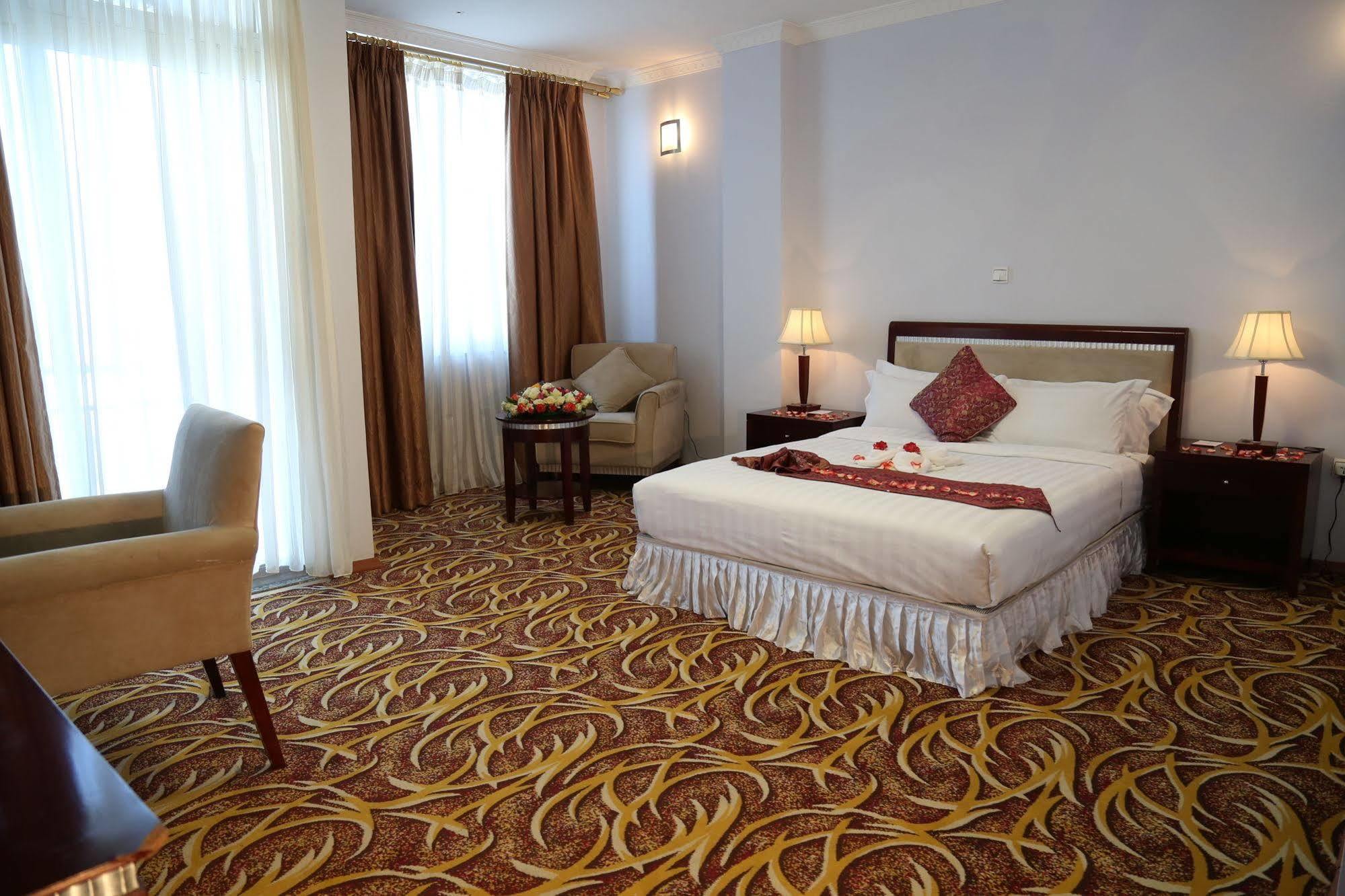 Afarensis International Hotel Addis Ababa Exterior photo